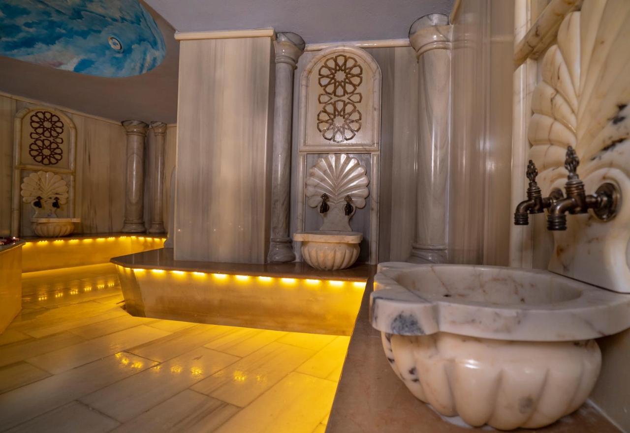 Pasha Palace Hotel Istanboel Buitenkant foto